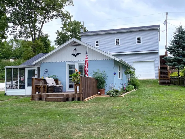 7997 N Arnold Rd, Columbia City, IN 46725