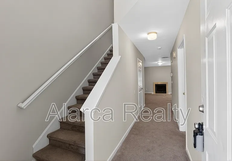 5620 Ilford St #5620 — Photo 7