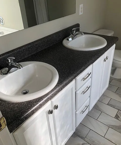 102 Digby Ct — Photo 15