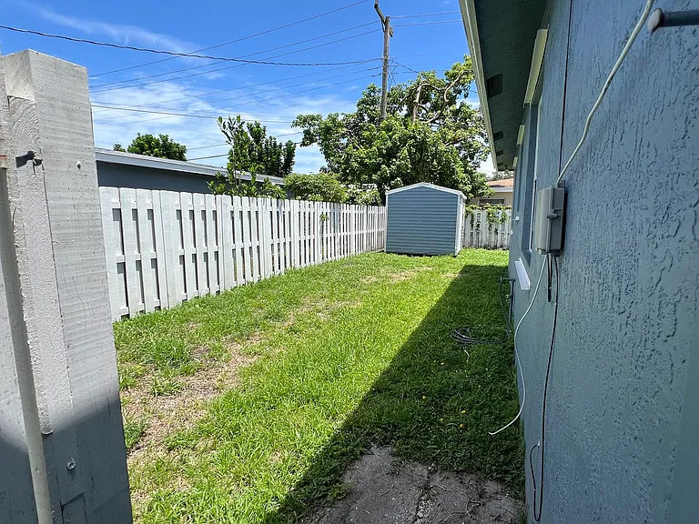 6324 Taylor St — Photo 19