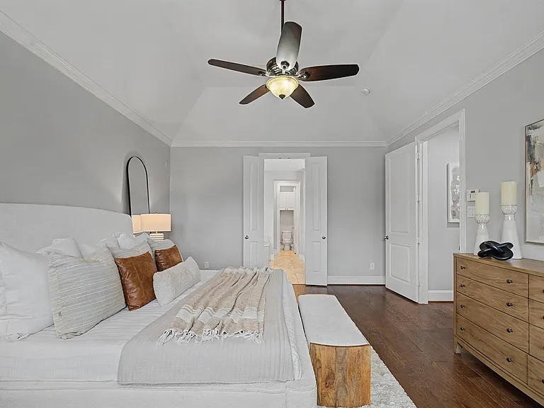 28298 Calaveras Lake Dr — Photo 25