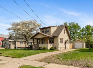 124 Freedom St SE, Wyoming, MI 49548