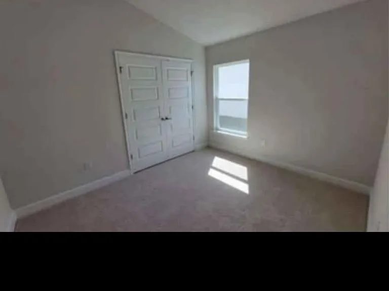 251 Krenson Bay Loop — Photo 6