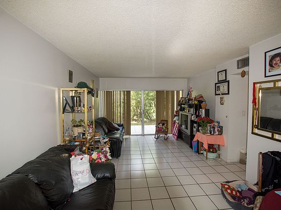 5th image of 8897 Fontainebleau Blvd APT 104