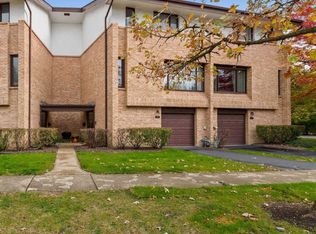 3719 Haas Ave, Riverside, IL 60546