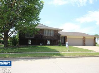 311 Garden Rd, Normal, IL 61761