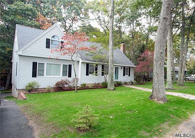 1st image of 605 Seawood Dr