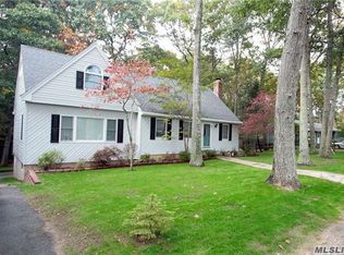 605 Seawood Dr, Southold, NY 11971