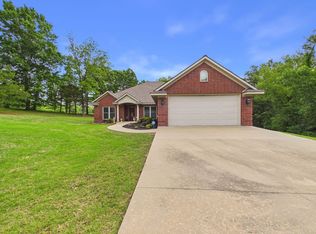 17 Valley View Dr, Batesville, AR 72501