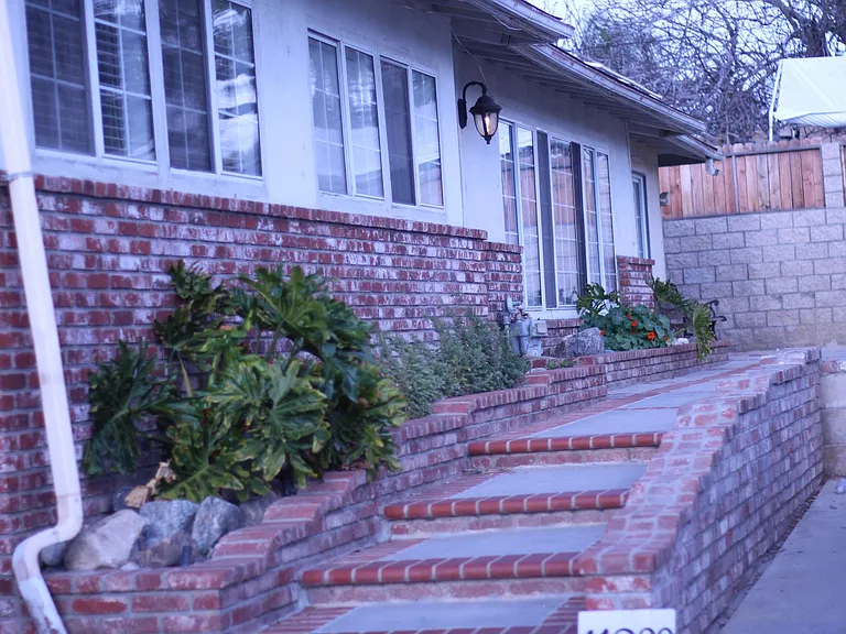 Fidel Ave — Photo 14
