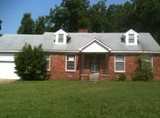 2849 W Lakeland Dr, Memphis, TN 38127