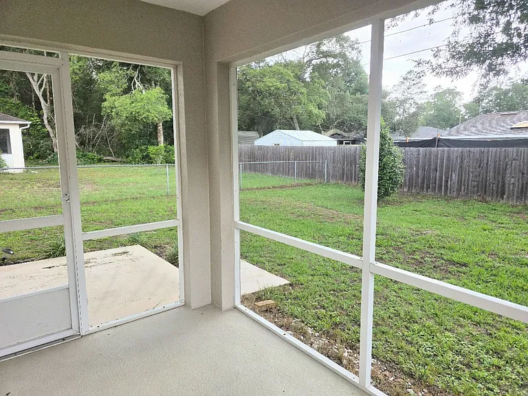 9676 N Jourden Dr — Photo 17