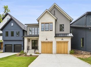 2583 Apple Valley Rd, Brookhaven, GA 30319