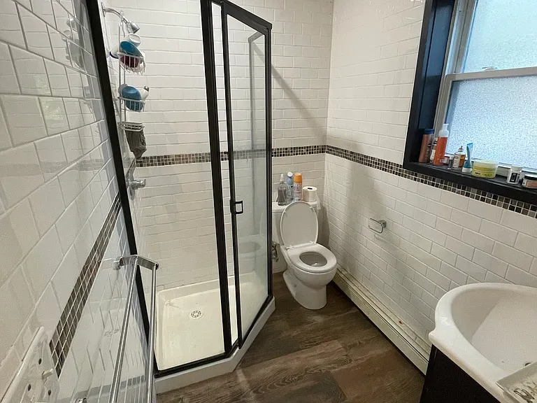 106 Stewart Cir #B — Photo 3
