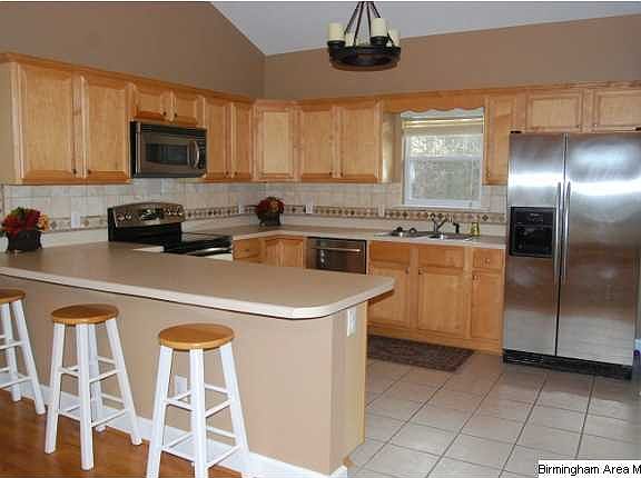 5th image of 6827 Lexington Oaks Dr