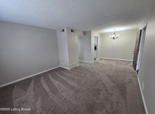 7070 Wildwood Cir APT 159, Louisville, KY 40291