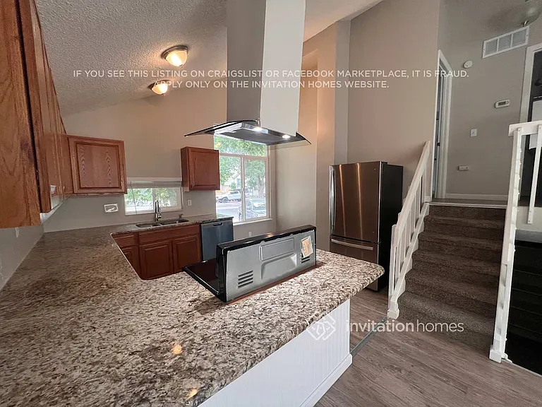 3753 S Danube Cir — Photo 8