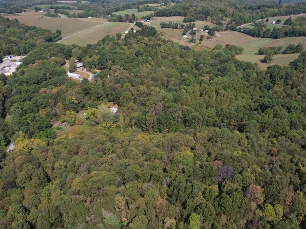 354 Township Shed Rd, Kittanning, PA 16201