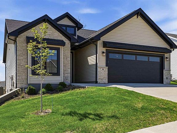 2nd image of 46 Pinnacle Ln
