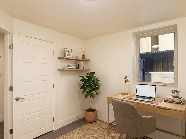 Seattle 3 Bedroom Apartment for Rent | Newly Remodeled Home with In-Unit Washer/Dryer, Private En... — Photo 8
