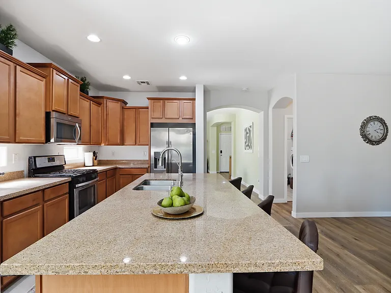 E Citadel Dr — Photo 18