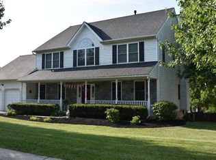 58 Greenbriar Dr, Phoenixville, PA 19460