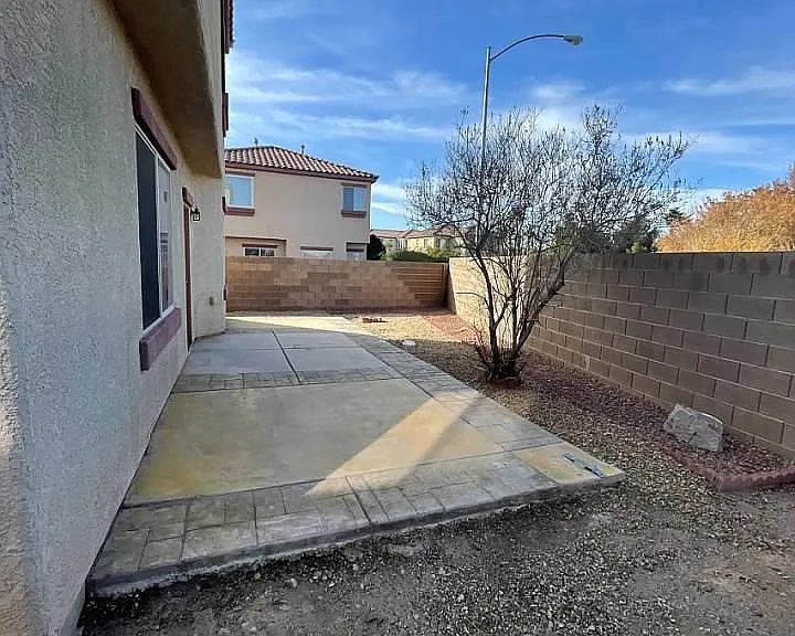 731 Emerald Idol Pl — Photo 7