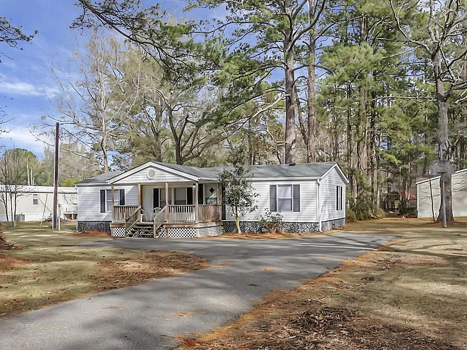 1st image of 526 Renau Blvd