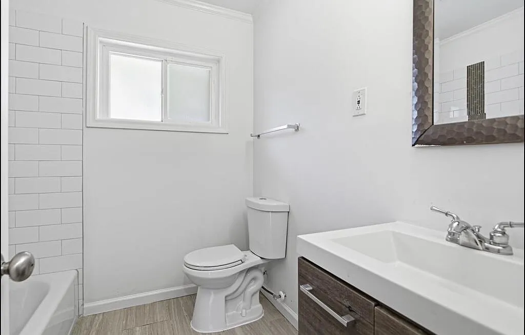 3 bed, $1,600 — Photo 3