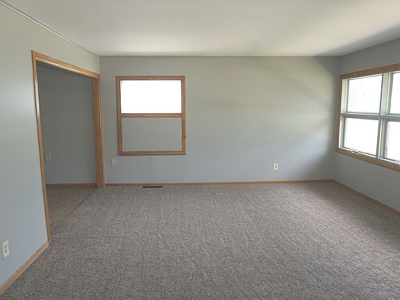 5th image of 17404 71st Ct