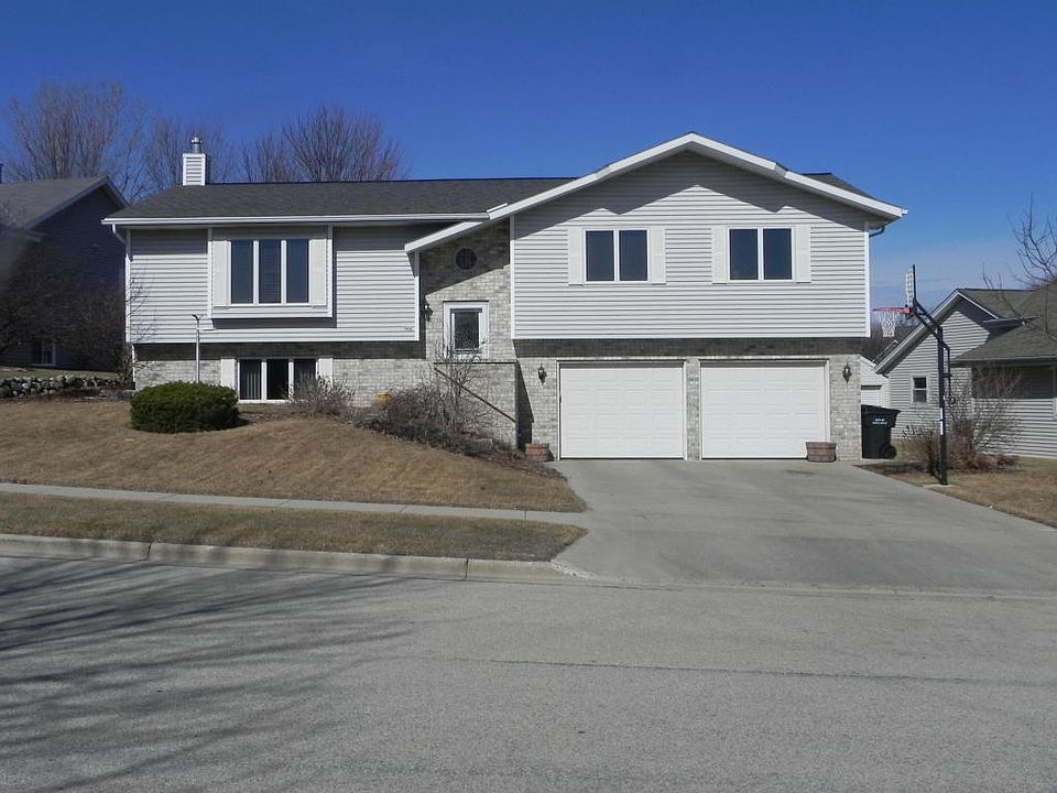 1st image of 306 Heron Dr