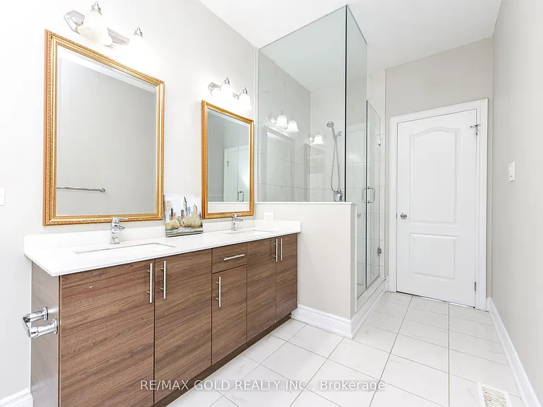1270 McPhedran Point — Photo 32