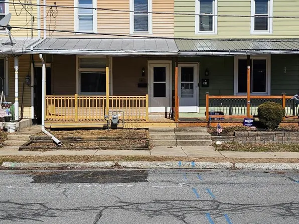 41 E Washington St, Topton, PA 19562