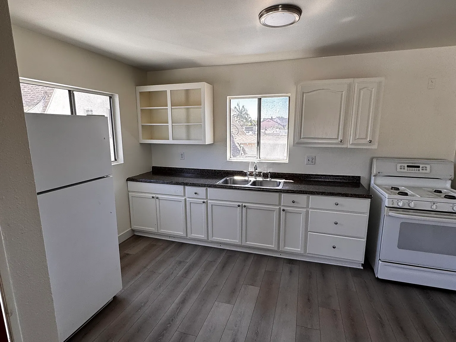 2 bed, 675 sqft, $2,650 — Photo 3