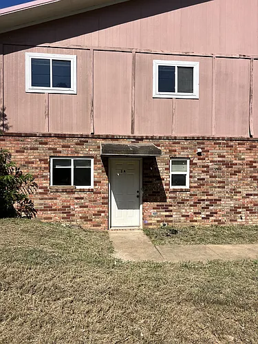 2401 W Main St #1A Photo 1