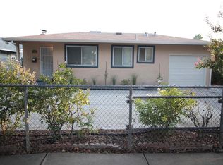 912 W 9th St, Merced, CA 95341