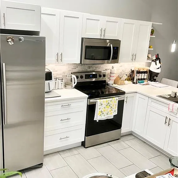 4021 Ice Castle Way #4 — Photo 5