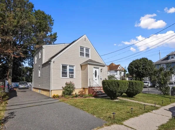 306 Rutherford Blvd, Clifton City, NJ 07014