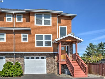 830 N Holladay Dr, Seaside, OR, 97138