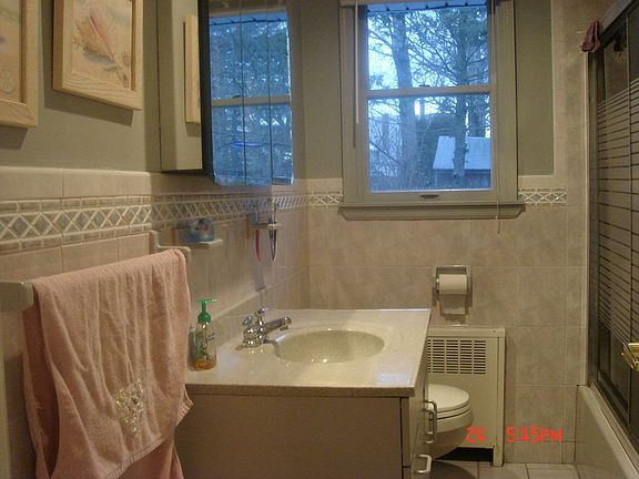4th image of 2449 Park Pl