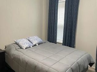 325 E Main St #1-6, Waterbury, CT 06702