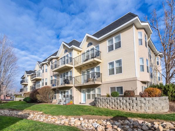 660 S Clearwater Ln #69-203