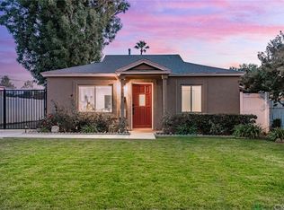 554 E 2nd St, Azusa, CA 91702