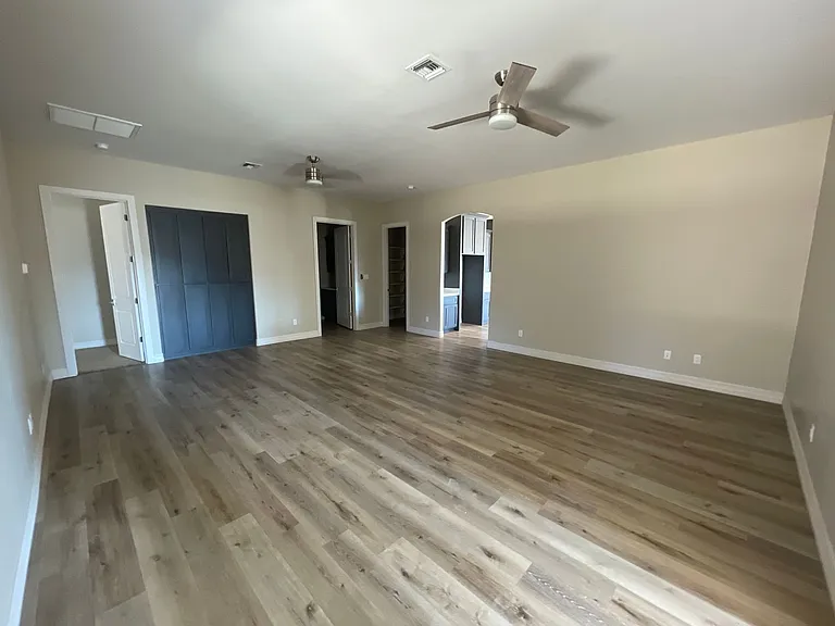 12771 S Karimme Ave — Photo 16