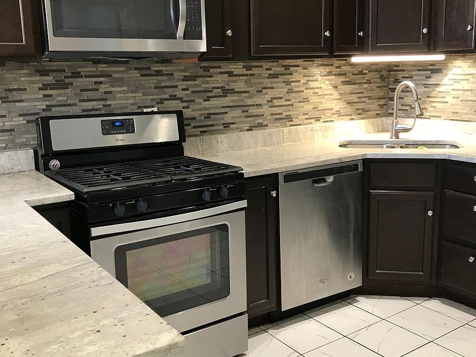 1st image of 2250 W Taylor St #1