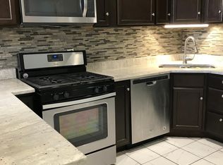 2250 W Taylor St #1, Chicago, IL 60612
