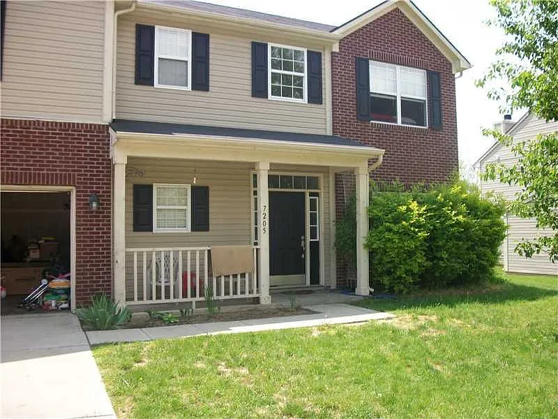 7205 Euliss Ct photo 1