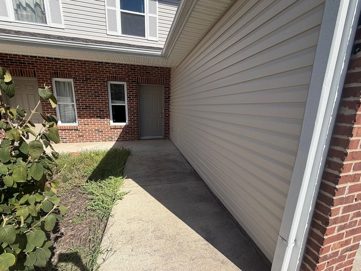 3 bedrooms and 2 baths — Photo 3