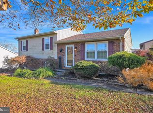 6148 Thoman Dr, Spring Grove, PA 17362