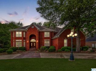 2924 Honors Row SE, Owens Cross Roads, AL 35763